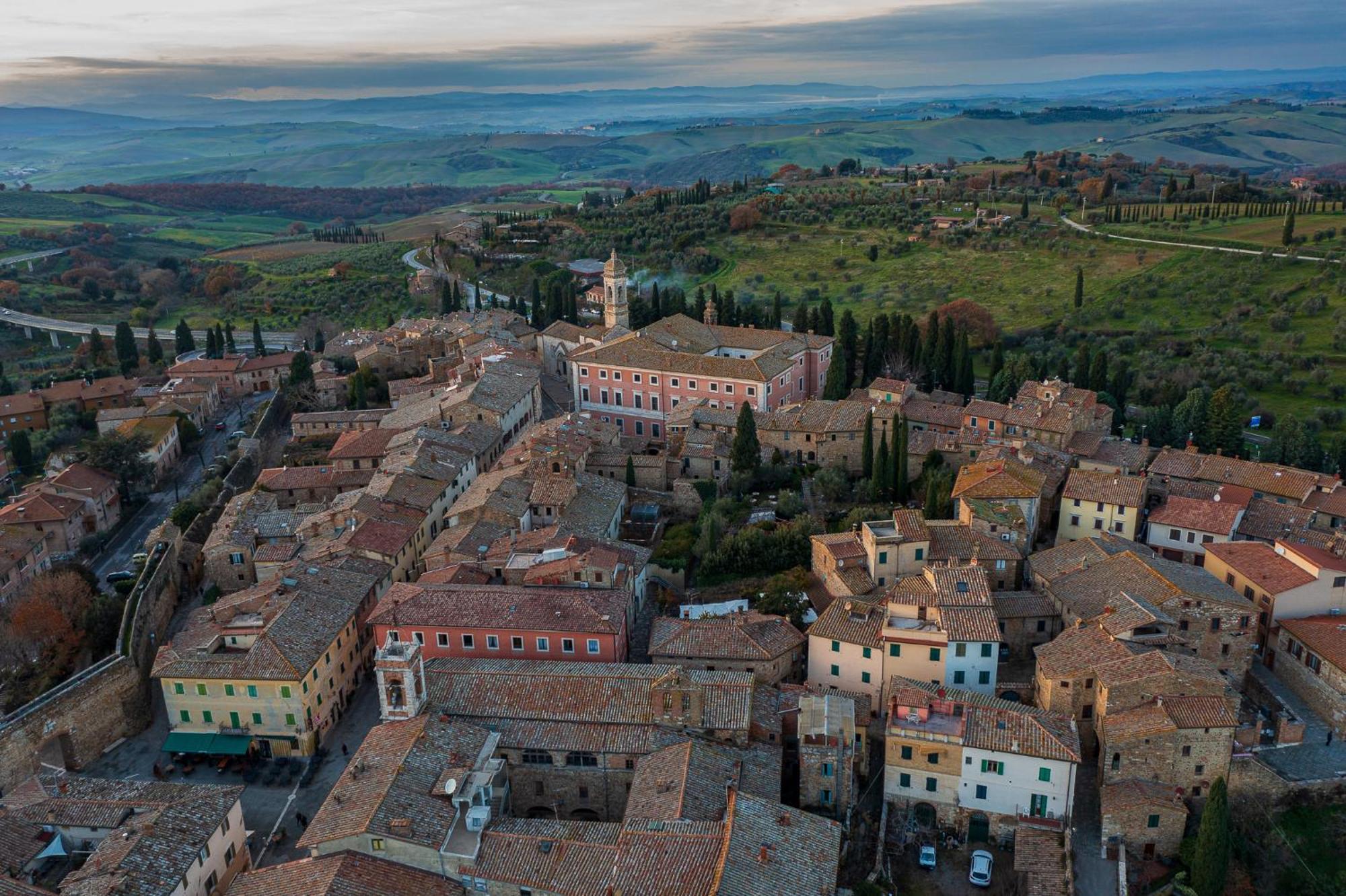 Borgo Medievale San Quirico D'Orcia B&B - Capitano Collection - Albergo Diffuso 外观 照片