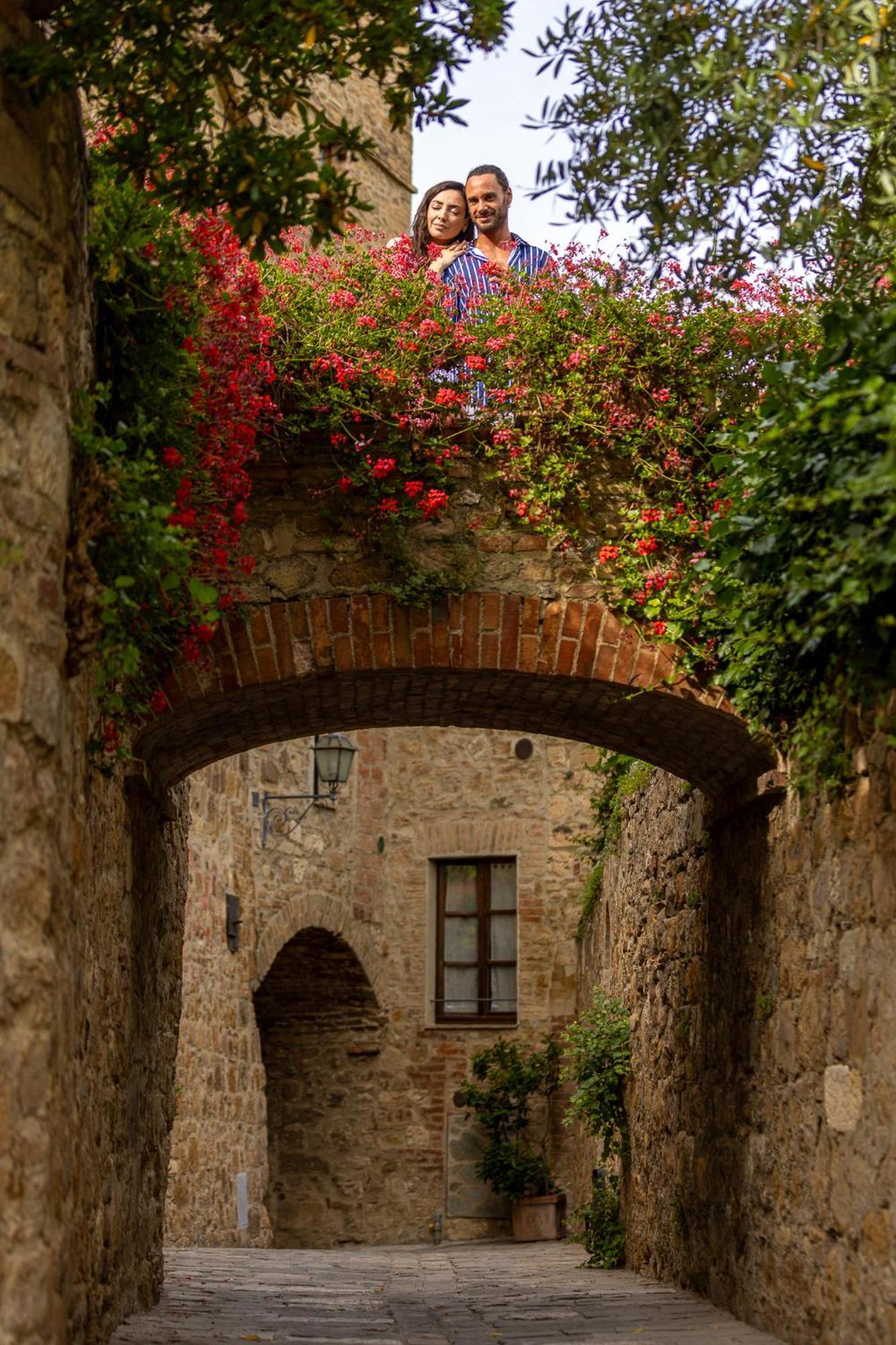 Borgo Medievale San Quirico D'Orcia B&B - Capitano Collection - Albergo Diffuso 外观 照片